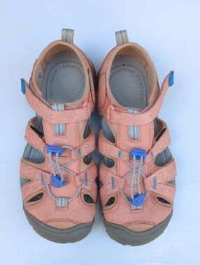 KEEN Seacamp 2 CNX Closed Toe Girls Outdoor Sandals